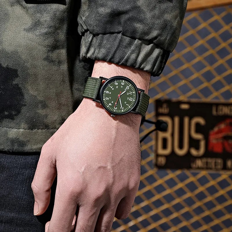 2023 Fashion Men Watches Luxury Brand Fashion Mens Quartz Watch